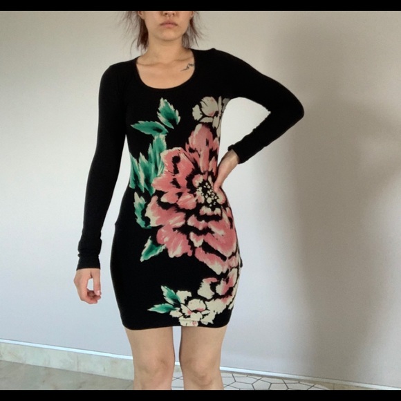 Bodycon dress - Picture 2 of 3